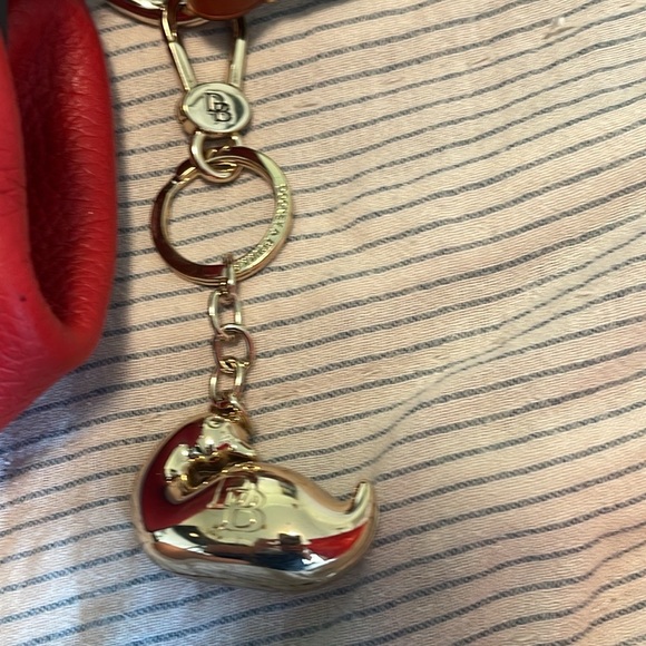 Dooney & Bourke Red Pebbled Leather Shoulder Bag - Picture 6 of 13